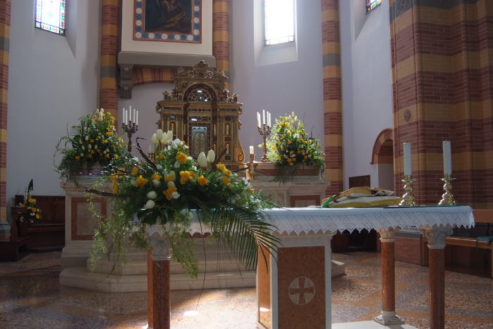 altare e mensale